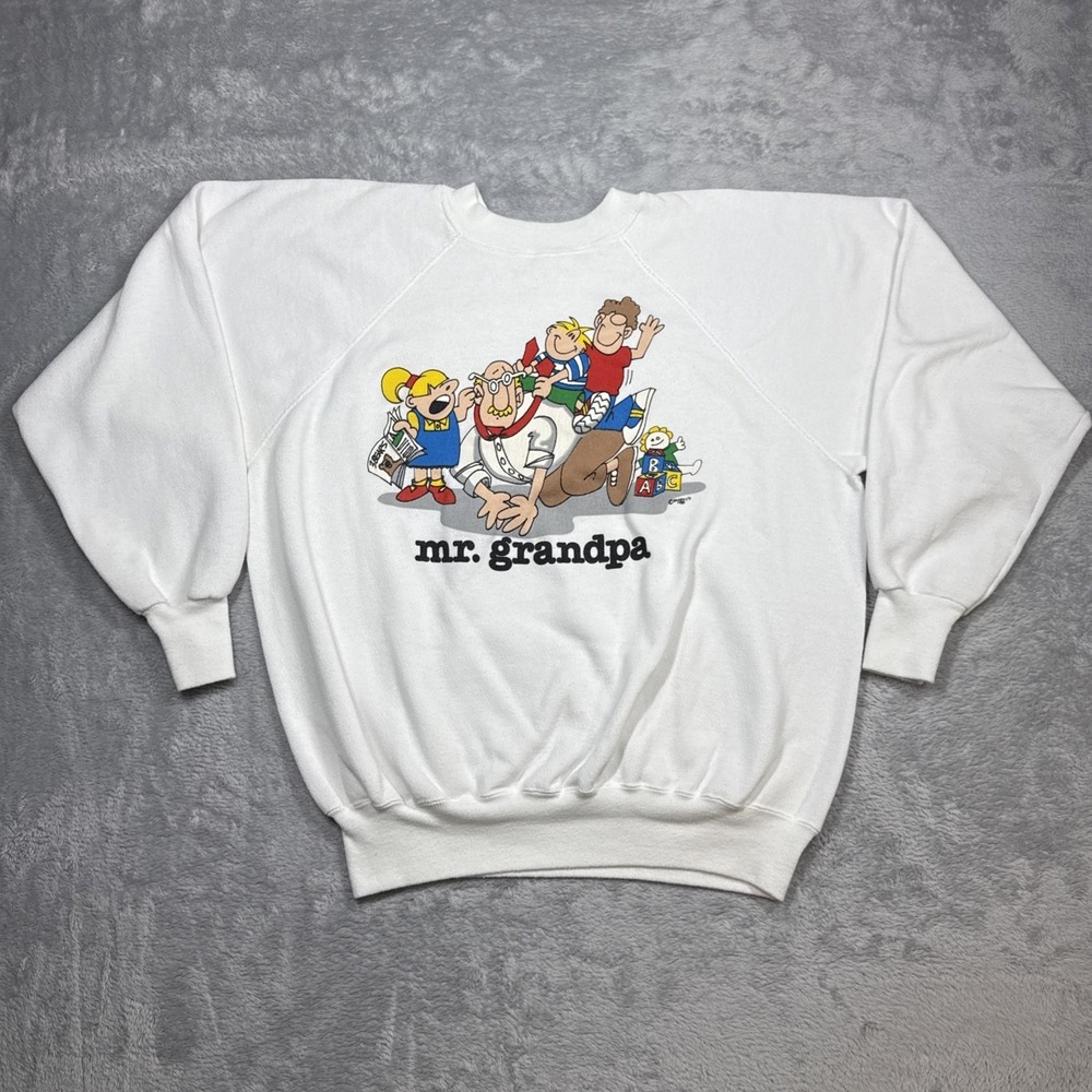 Vintage Mr. Grandpa Sweatshirt Men L White Sharky's Raglan Distressed 80s